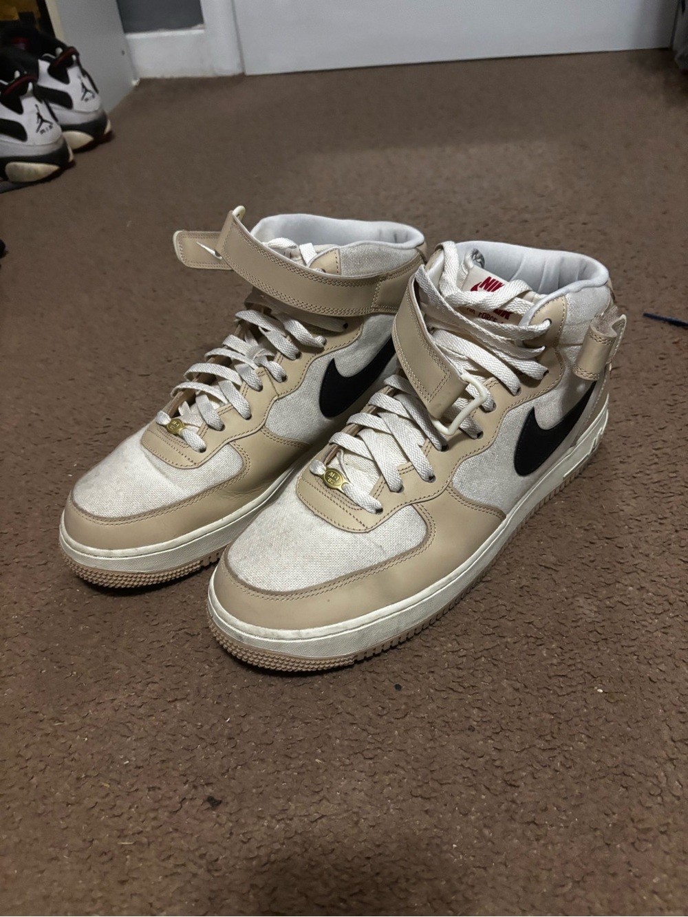 Nike Mid '07 'Cream' sneakers